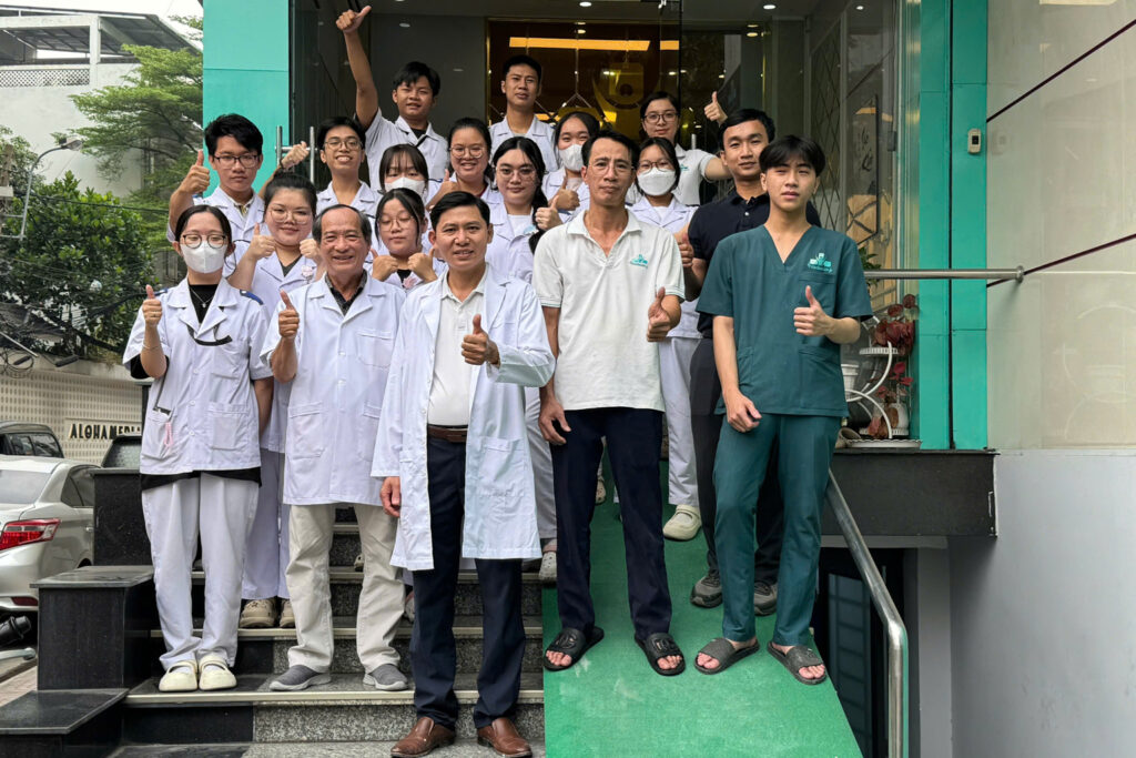 Chào đón đợt sinh viên Đại học Y khoa Phạm Ngọc Thạch Đến VietHealth Thực Tập