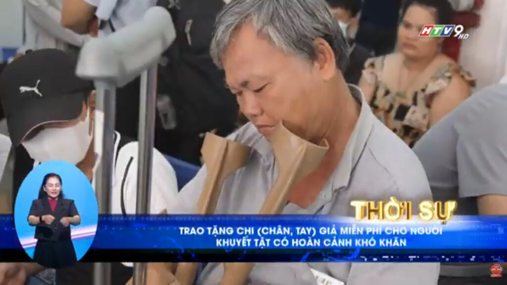 Trao tặng chi (chân, tay) giả miễn phí cho người khuyết tật có hoàn cảnh khó khăn